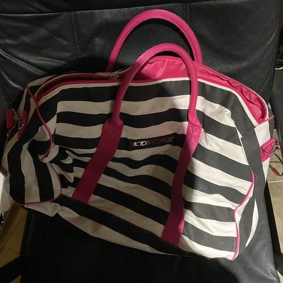 Victoria’s Secret black and white stripes bag - Picture 4 of 9